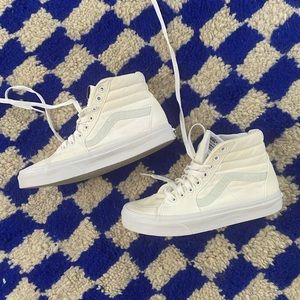 Vans Sk8 Hi Triple White Sneakers